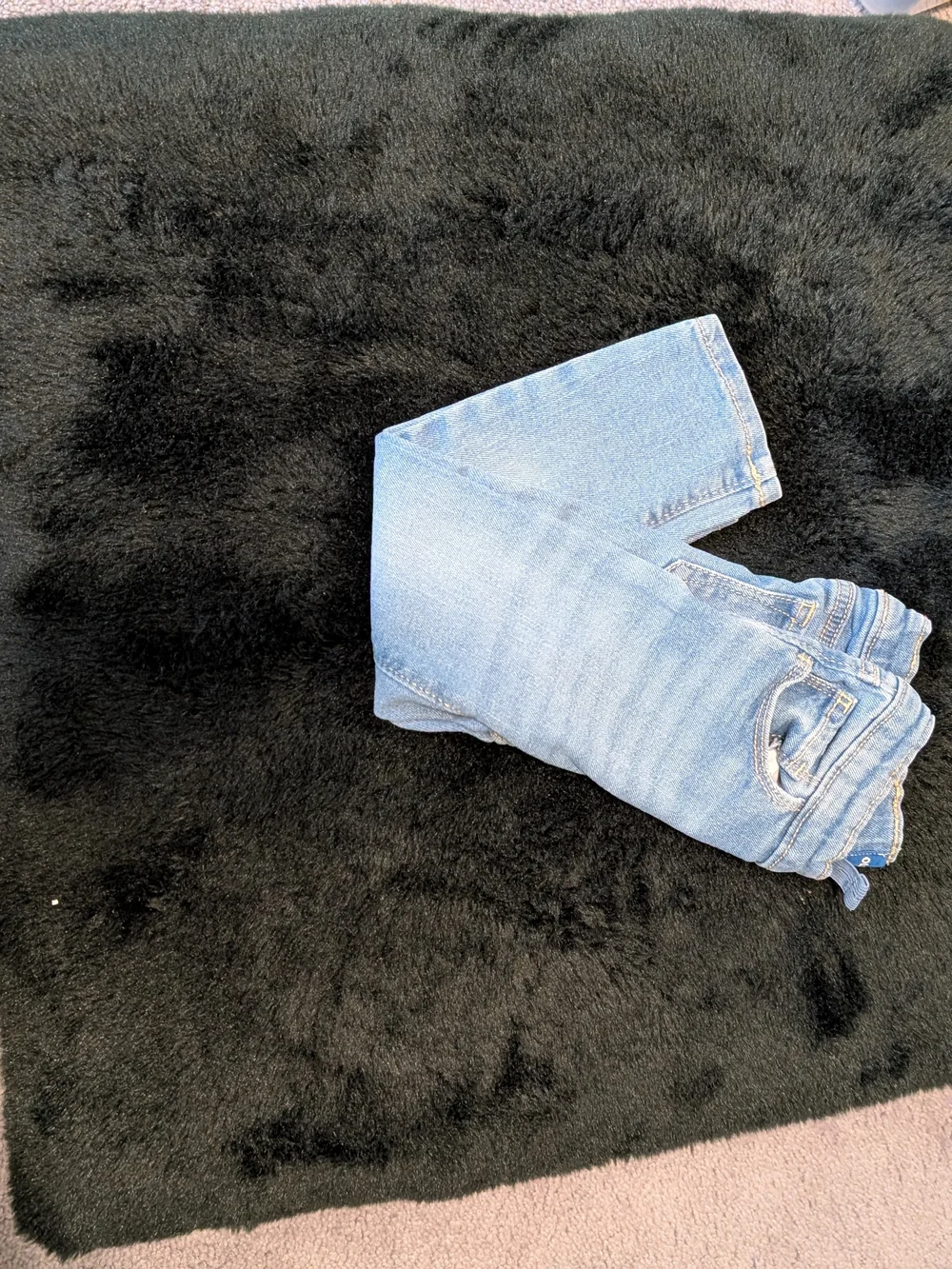 Old Navy Skinny Adjustable Waist Toddler Jeans 2T